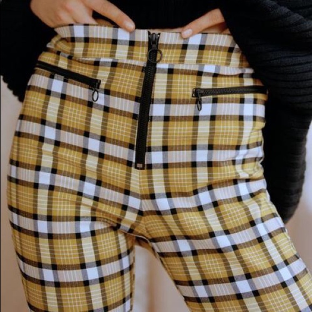 UO Susie High-rise Zip-front pant